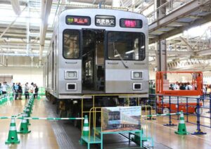 西武鉄道のサステナ車両7000系 狭山線で、いよいよデビュー! 6月27日