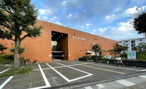 横浜市・金沢図書館が、6月30日 改装オープン！ 1人でも親子でも快適に
