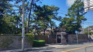 神奈川「葉山御用邸」裏の橋、老朽化による架け替えに寄付3億円超集まる！