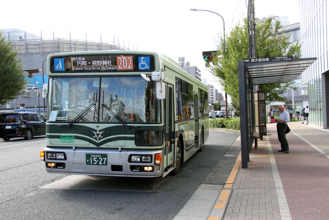 市民は200円、観光客は最大400円!京都市バスが全国初「二重価格」導入へ!